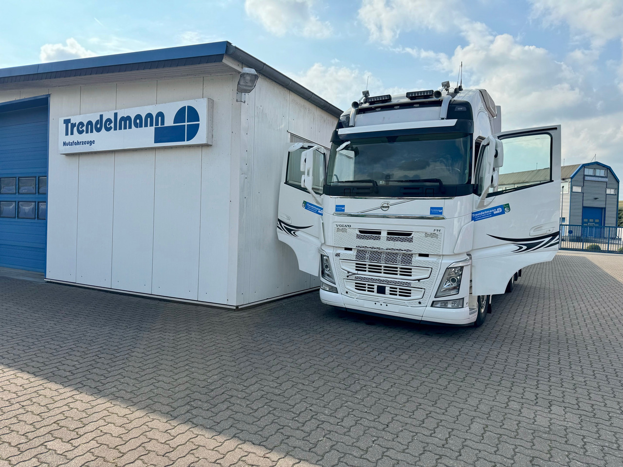 VOLVO Fh-13-540 6x4R - Мултилифт с кука камион: снимка 5 VOLVO Fh-13-540 6x4R - Мултилифт с кука камион: снимка 5