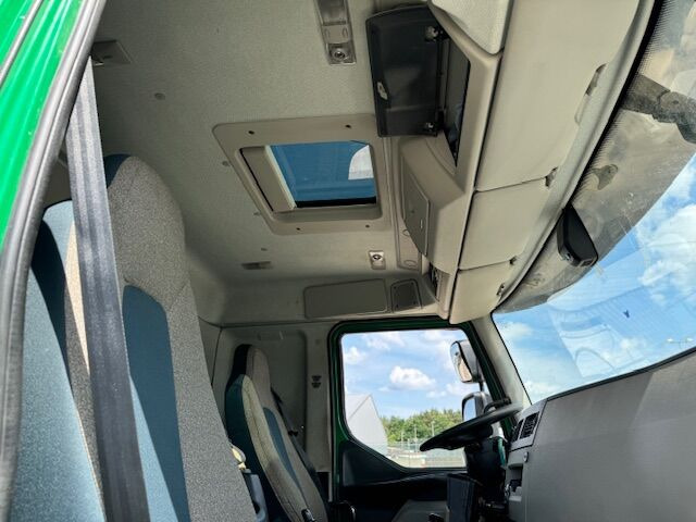 Volvo FE 350 ASK Tele 4x2 Ladefläche Teleskopierbar Dekra Tüv 09/2026 - Мултилифт за контейнери камион: снимка 4 Volvo FE 350 ASK Tele 4x2 Ladefläche Teleskopierbar Dekra Tüv 09/2026 - Мултилифт за контейнери камион: снимка 4