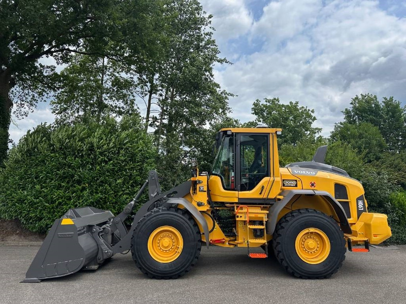 Volvo L 90 H - Колесен товарач: снимка 2 Volvo L 90 H - Колесен товарач: снимка 2