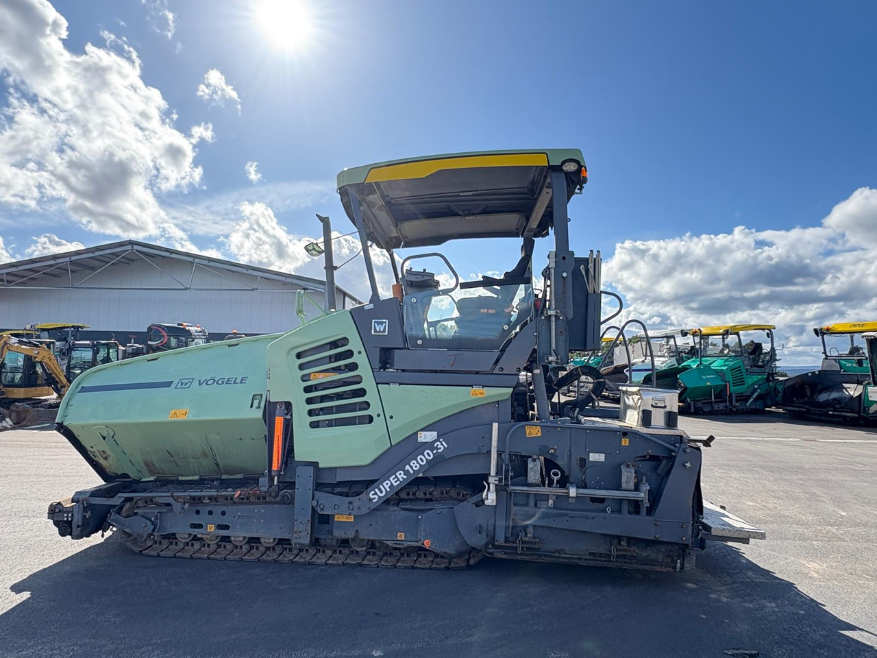 VÖGELE SUPER 1800-3i - Асфалтополагач: снимка 5 VÖGELE SUPER 1800-3i - Асфалтополагач: снимка 5