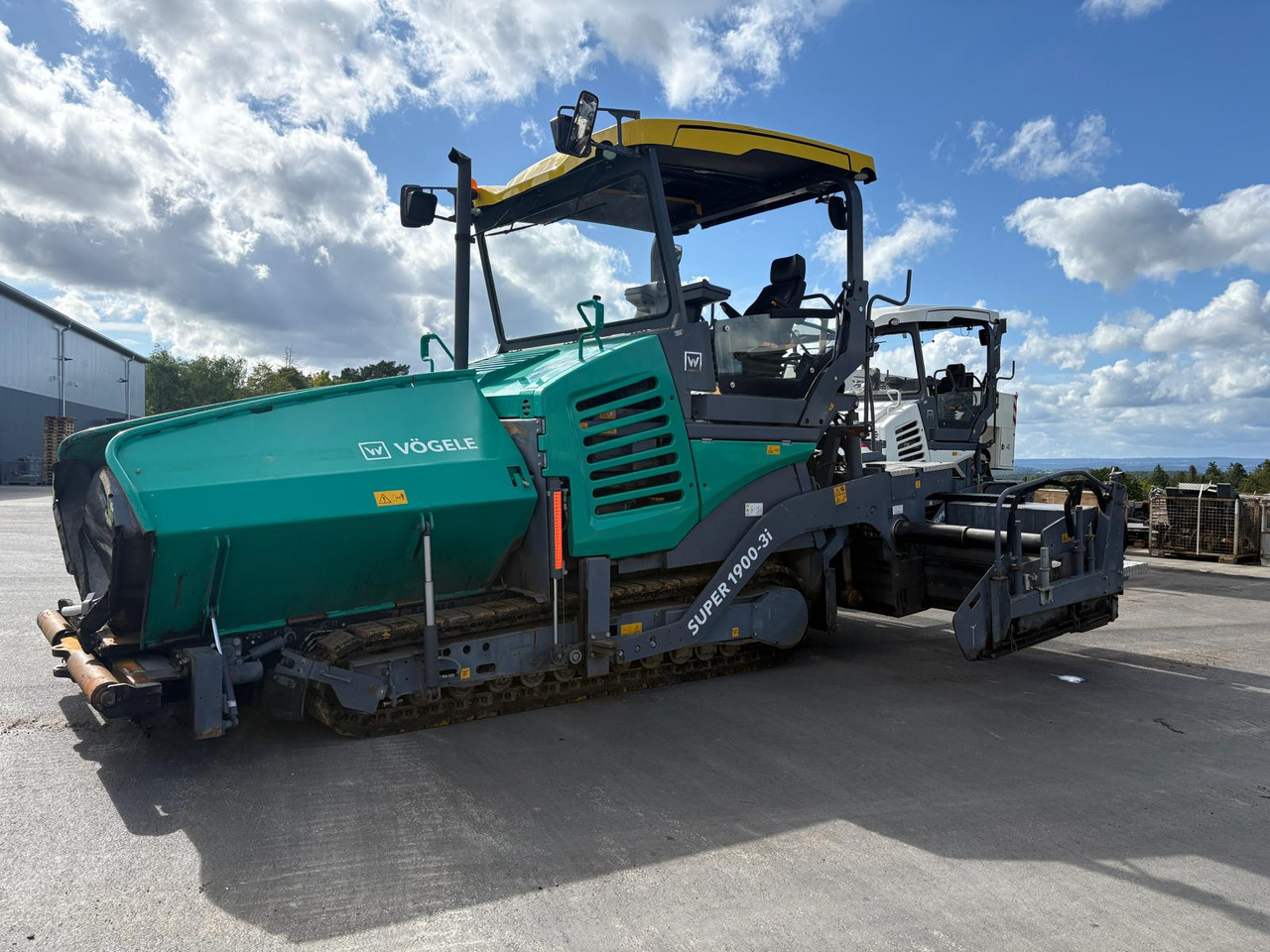 VÖGELE SUPER 1900-3i - Асфалтополагач: снимка 1 VÖGELE SUPER 1900-3i - Асфалтополагач: снимка 1