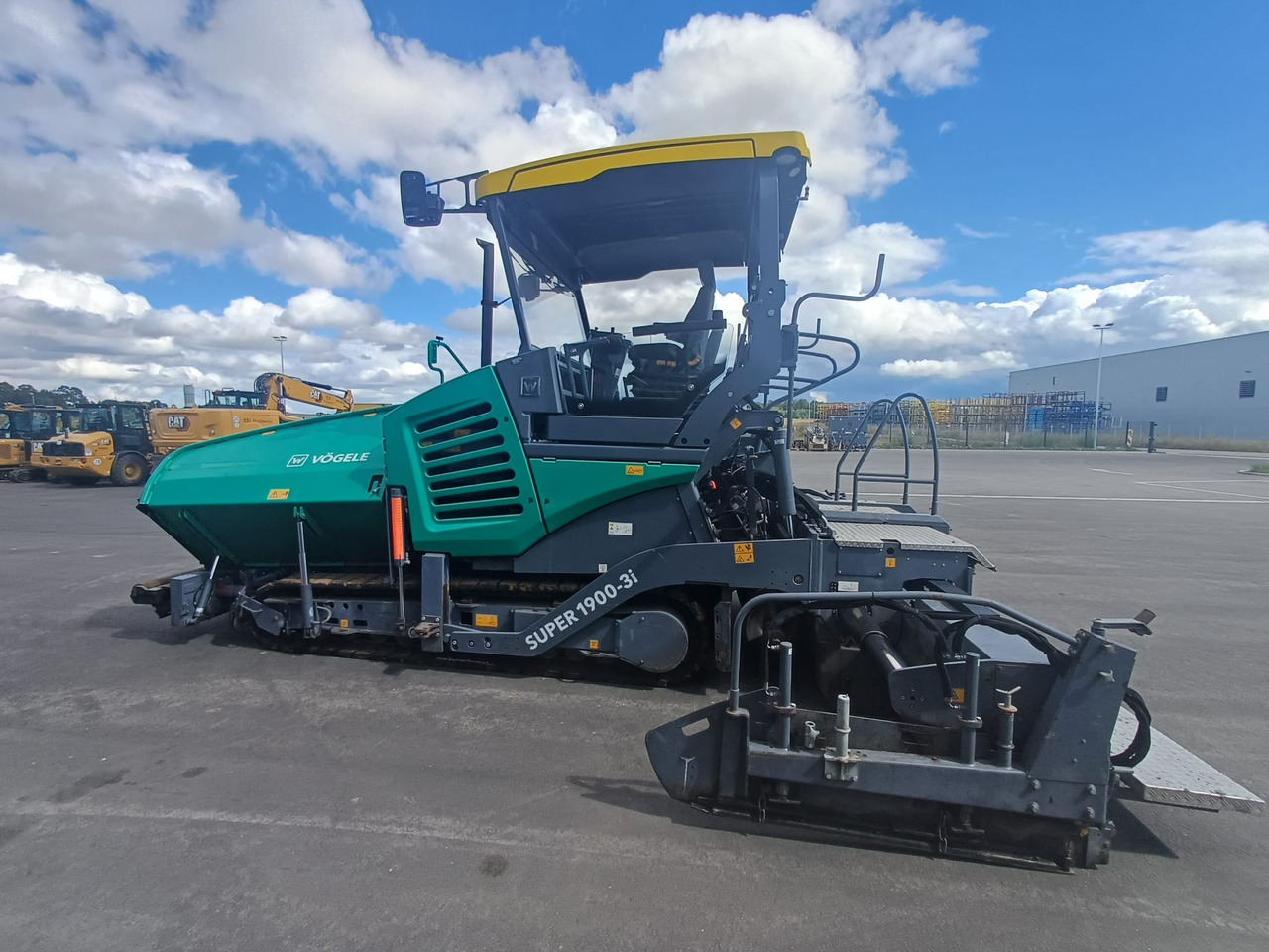 VÖGELE SUPER 1900-3i - Асфалтополагач: снимка 2 VÖGELE SUPER 1900-3i - Асфалтополагач: снимка 2