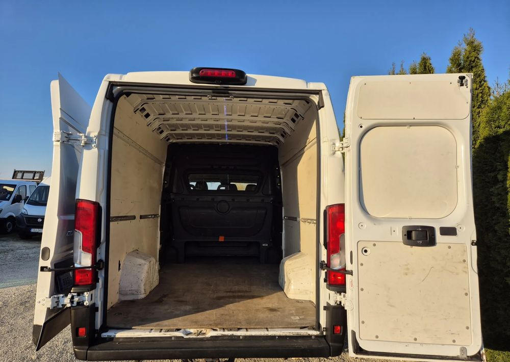 Fiat Ducato 2.3 150KM Brygadówka Maxi L4h2 - Бус с двойна кабина: снимка 4 Fiat Ducato 2.3 150KM Brygadówka Maxi L4h2 - Бус с двойна кабина: снимка 4