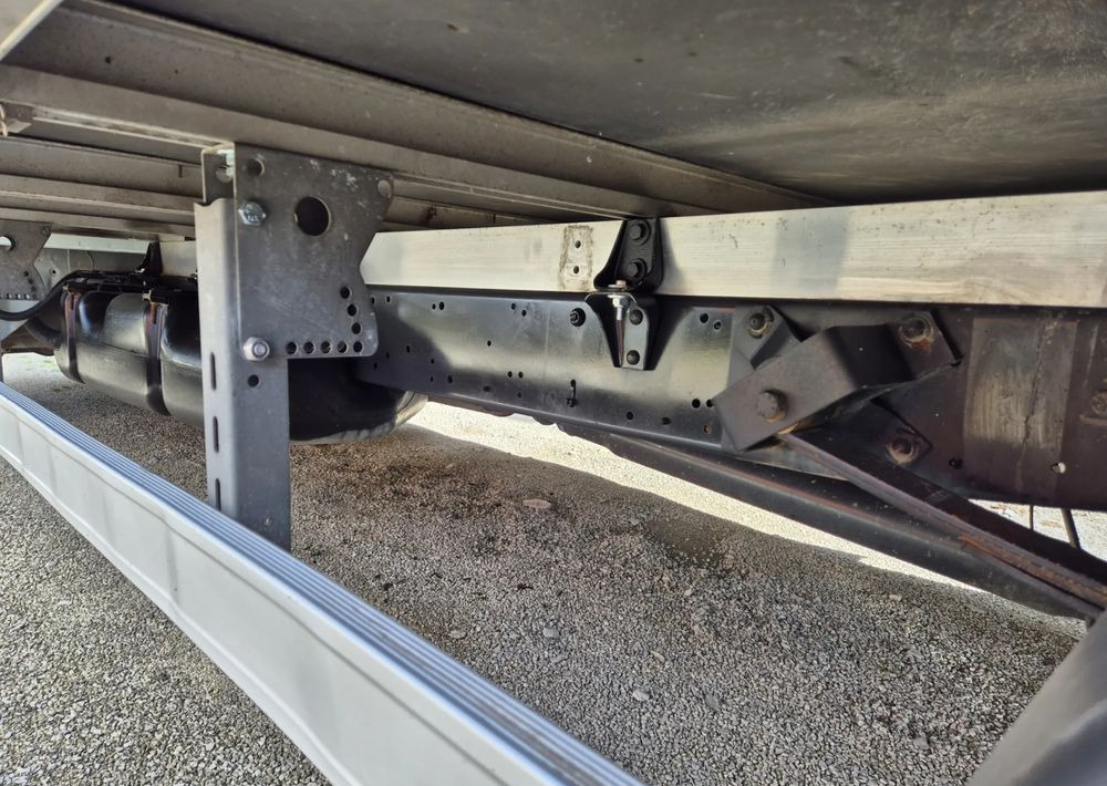 Iveco 35C15 3.0 - Бордови бус: снимка 4 Iveco 35C15 3.0 - Бордови бус: снимка 4