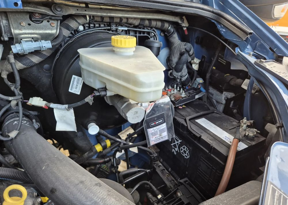 Бордови бус Iveco 65C15 3.0 150KM/ Skrzyniowy/: снимка 18 Бордови бус Iveco 65C15 3.0 150KM/ Skrzyniowy/: снимка 18