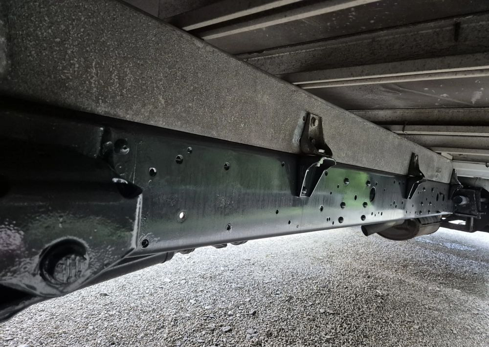 Iveco 70C17 3.0 170KM Skrzyniowy - Брезентов бус: снимка 5 Iveco 70C17 3.0 170KM Skrzyniowy - Брезентов бус: снимка 5