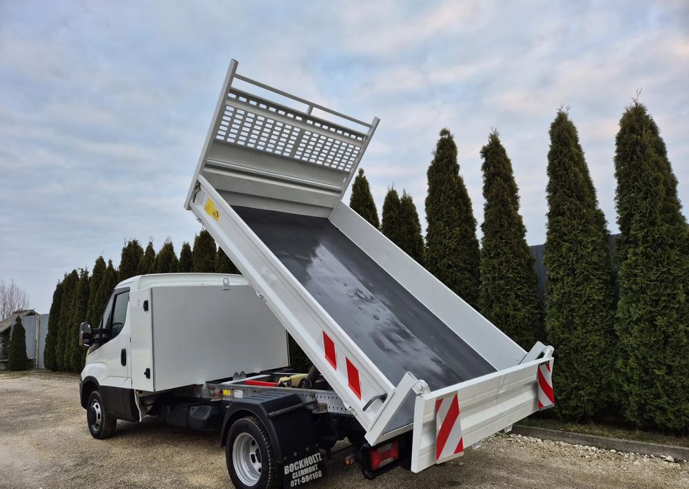 Iveco IVECO 35C17 3.0 170KM *HIMATIC* - Бус самосвал: снимка 3 Iveco IVECO 35C17 3.0 170KM *HIMATIC* - Бус самосвал: снимка 3