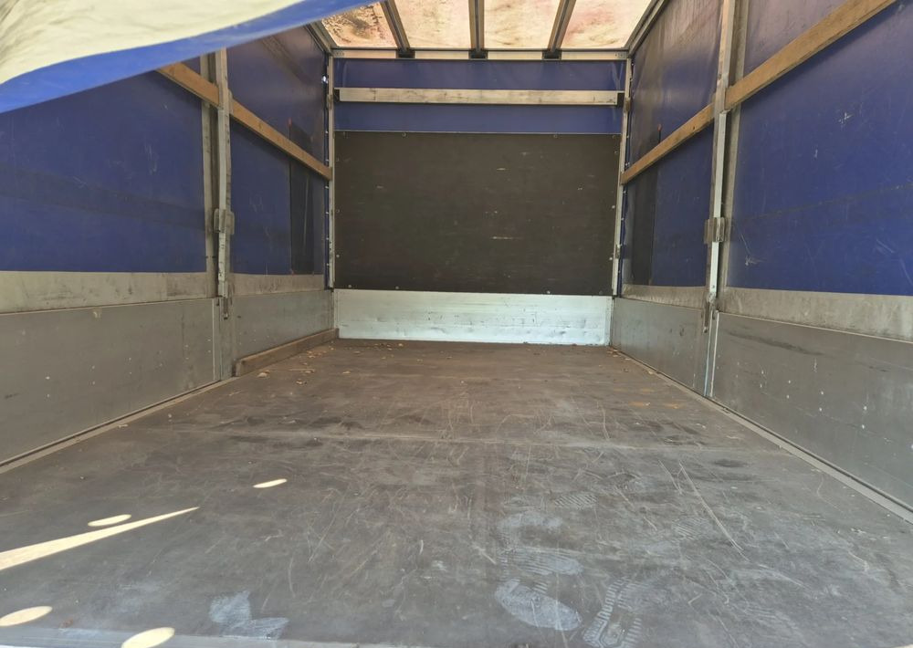 Iveco Iveco 35c14 2.3 140KM Plandeka - Бордови бус: снимка 4 Iveco Iveco 35c14 2.3 140KM Plandeka - Бордови бус: снимка 4