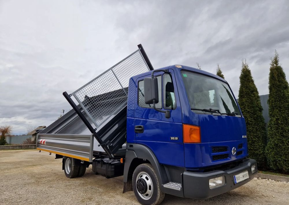 Nissan Atleon 3.0 - Самосвал камион: снимка 3 Nissan Atleon 3.0 - Самосвал камион: снимка 3