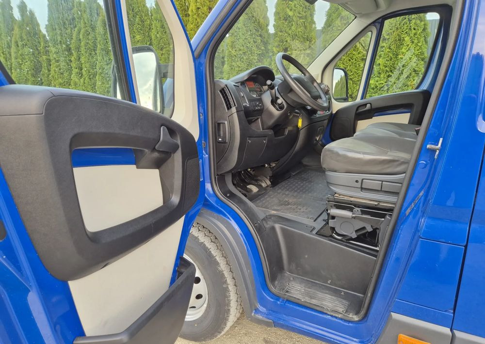 Peugeot Boxer 2.2 150KM brygadówka Maxi wzmocniony koła 16 cali Dubel - Бус с двойна кабина: снимка 5 Peugeot Boxer 2.2 150KM brygadówka Maxi wzmocniony koła 16 cali Dubel - Бус с двойна кабина: снимка 5