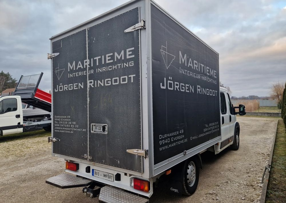 Peugeot Boxer 3.0 160KM Brygadówka - Бус с двойна кабина: снимка 4 Peugeot Boxer 3.0 160KM Brygadówka - Бус с двойна кабина: снимка 4