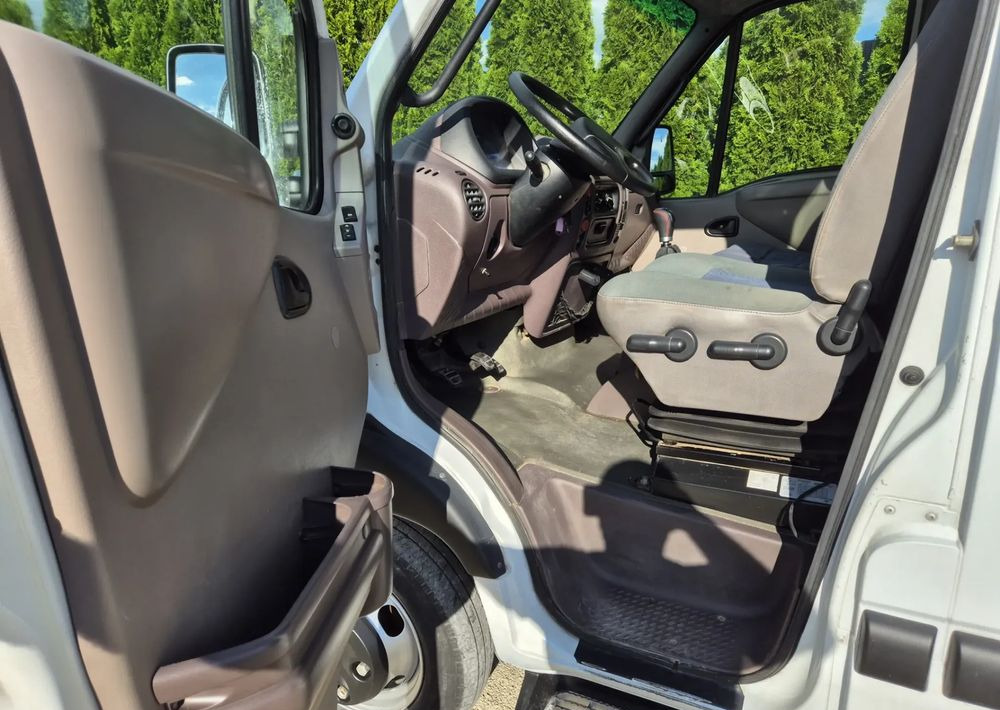 Renault Mascott Silnik Iveco 2.8 130KM - Бус самосвал: снимка 5 Renault Mascott Silnik Iveco 2.8 130KM - Бус самосвал: снимка 5