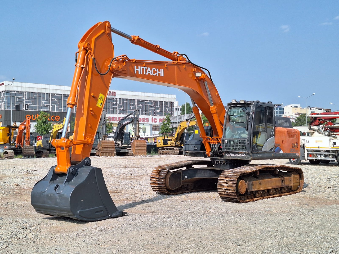 HITACHI ZX 300 LCH-5A - Верижен багер: снимка 1 HITACHI ZX 300 LCH-5A - Верижен багер: снимка 1