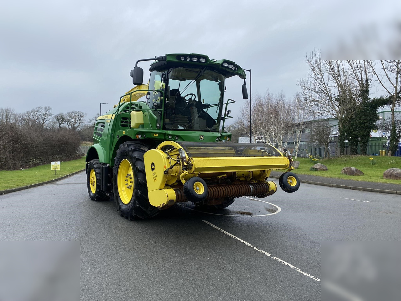 2020 JOHN DEERE 8600 - Силажокомбайн: снимка 3 2020 JOHN DEERE 8600 - Силажокомбайн: снимка 3