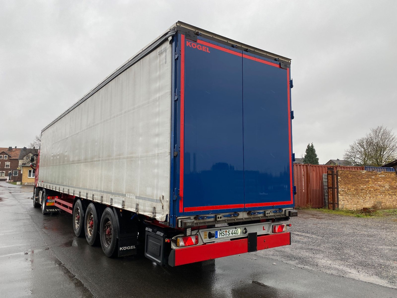 Kögel 3-achs Curtainsider / Edscha/Lenkachse/RSAB - Брезентово полуремарке: снимка 2 Kögel 3-achs Curtainsider / Edscha/Lenkachse/RSAB - Брезентово полуремарке: снимка 2