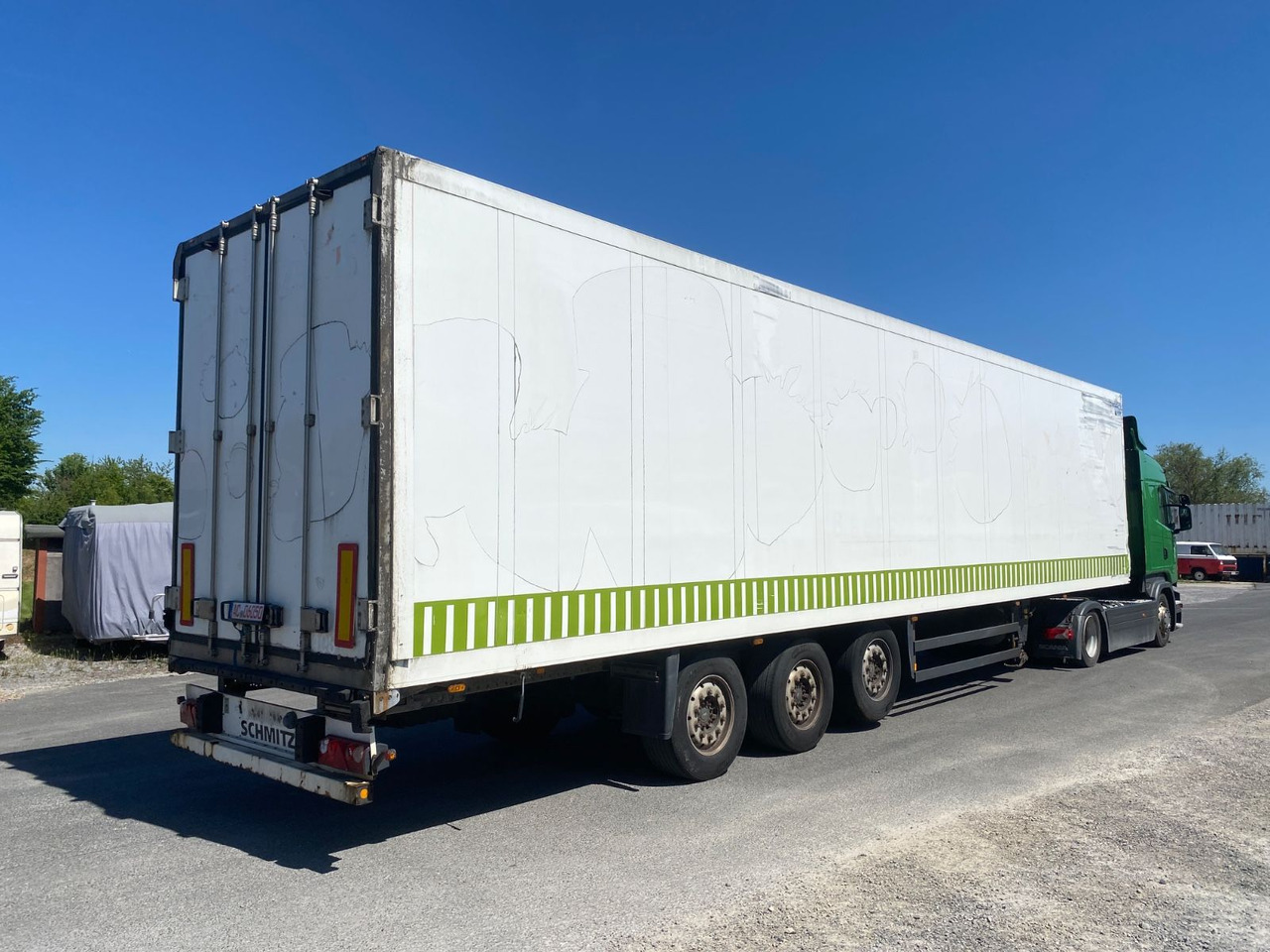Schmitz Cargobull Carrier 1850 MT/ Doppelstock/Trennwand/ 2,75 m - Рефрижератор полуремарке: снимка 2 Schmitz Cargobull Carrier 1850 MT/ Doppelstock/Trennwand/ 2,75 m - Рефрижератор полуремарке: снимка 2