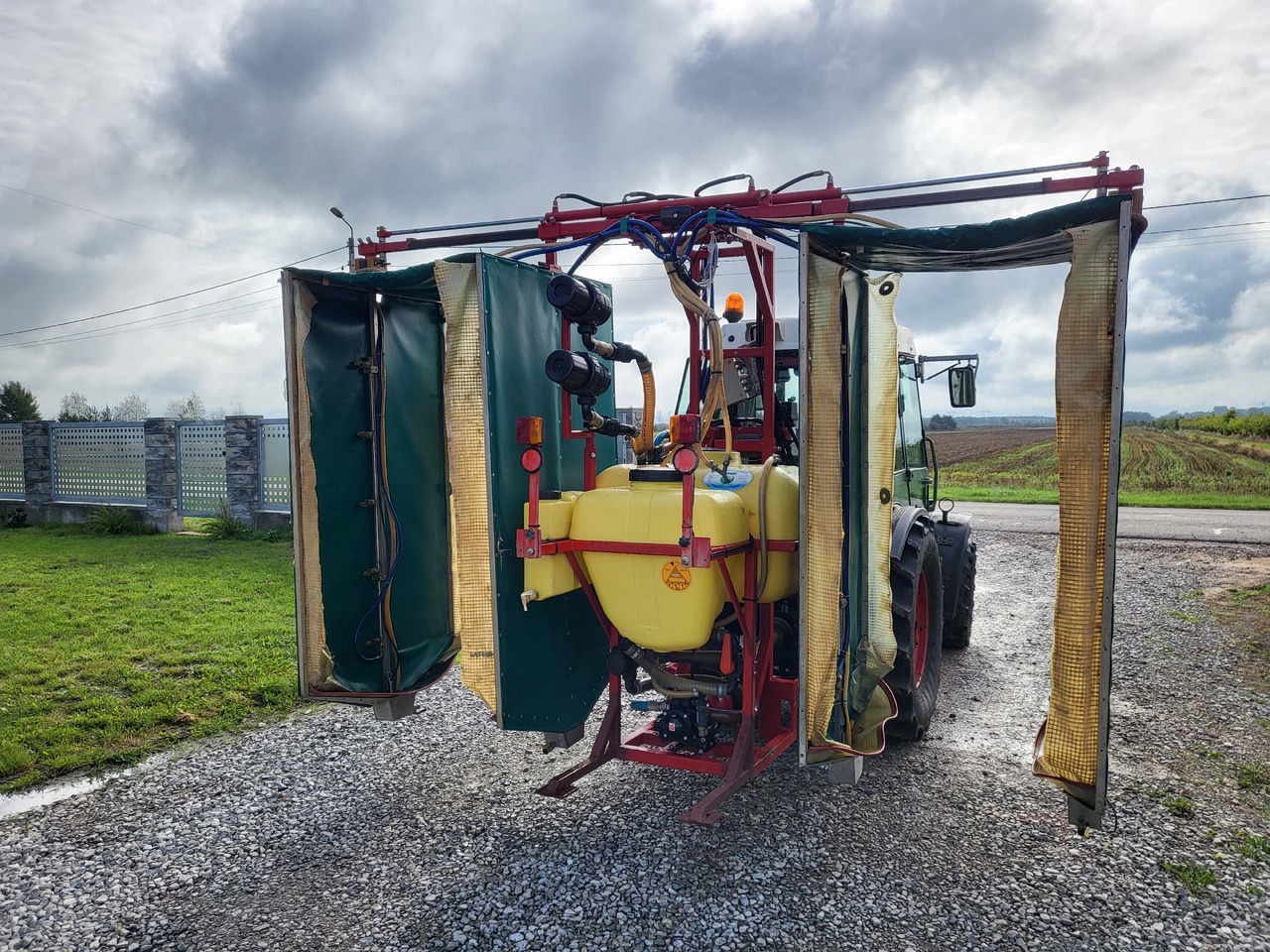 Навесна пръскачка LiPCO T5G A2 Tunelspritze opryskiwacz tunelowy: снимка 9 Навесна пръскачка LiPCO T5G A2 Tunelspritze opryskiwacz tunelowy: снимка 9