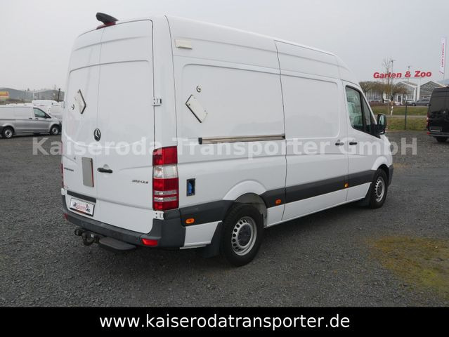 Mercedes-Benz Sprinter 319 3,0 V6 Klima 3,5t AHK Standheizung - Товарен бус: снимка 4 Mercedes-Benz Sprinter 319 3,0 V6 Klima 3,5t AHK Standheizung - Товарен бус: снимка 4