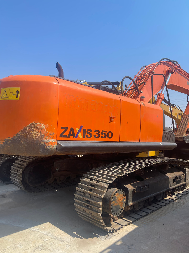 HITACHI ZX350 crawler excavator low hours excellent condition well maintained - Верижен багер: снимка 2 HITACHI ZX350 crawler excavator low hours excellent condition well maintained - Верижен багер: снимка 2