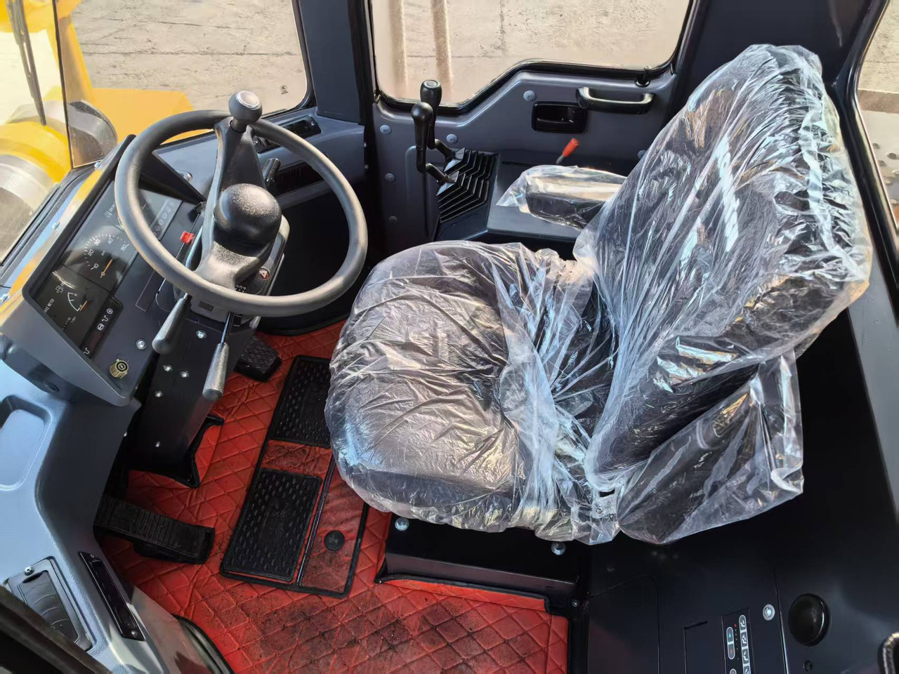 KOMATSU wa470 Low work hours, direct supply from the source, lower prices - Колесен товарач: снимка 3 KOMATSU wa470 Low work hours, direct supply from the source, lower prices - Колесен товарач: снимка 3