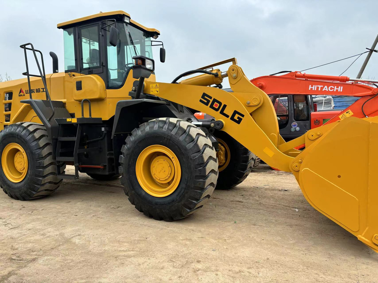 SDLG L956F china brand front loader 5 ton class - Колесен товарач: снимка 1 SDLG L956F china brand front loader 5 ton class - Колесен товарач: снимка 1