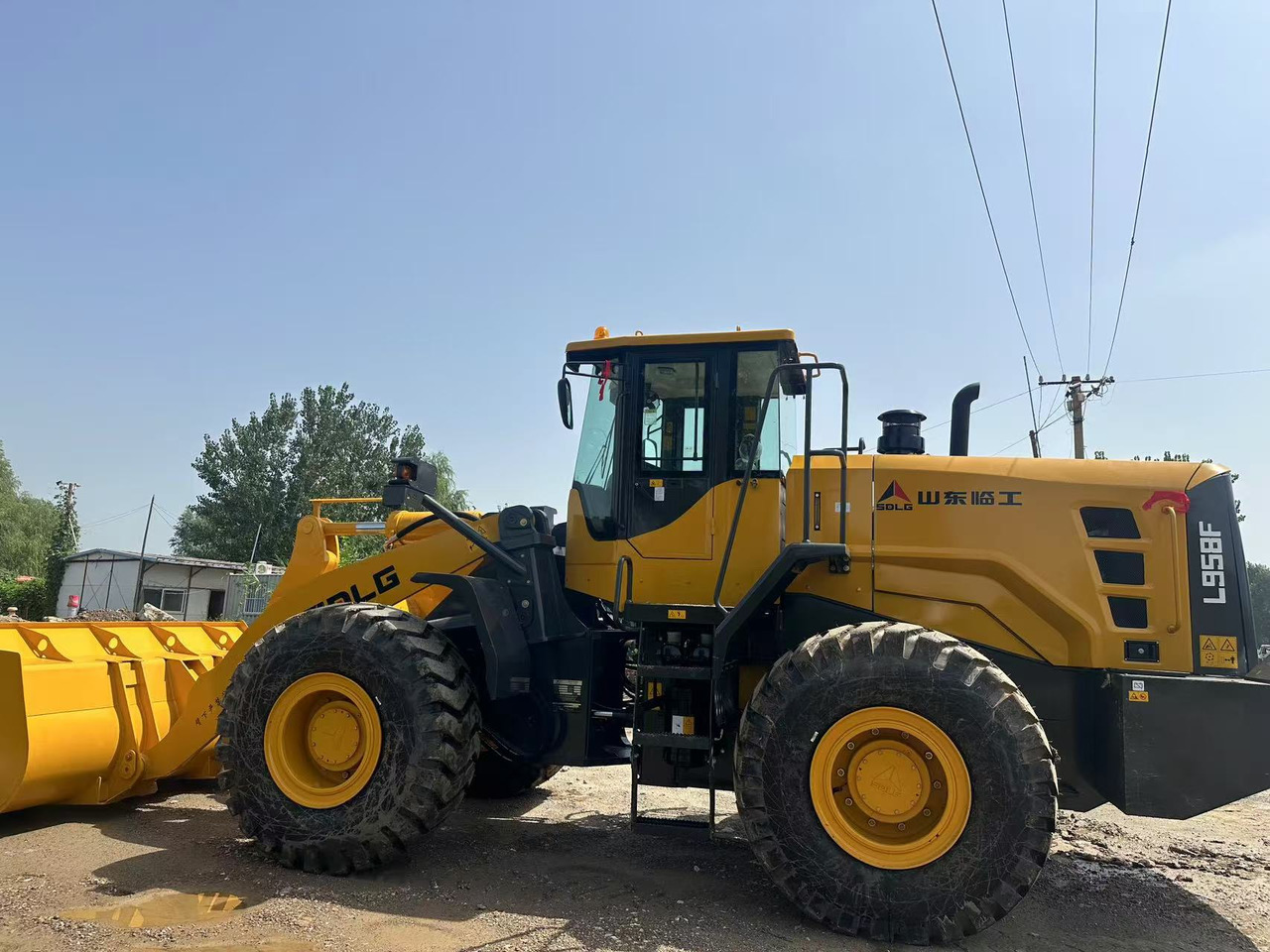 SDLG L958F China brand low price 5 ton class front loader strong power - Колесен товарач: снимка 3 SDLG L958F China brand low price 5 ton class front loader strong power - Колесен товарач: снимка 3