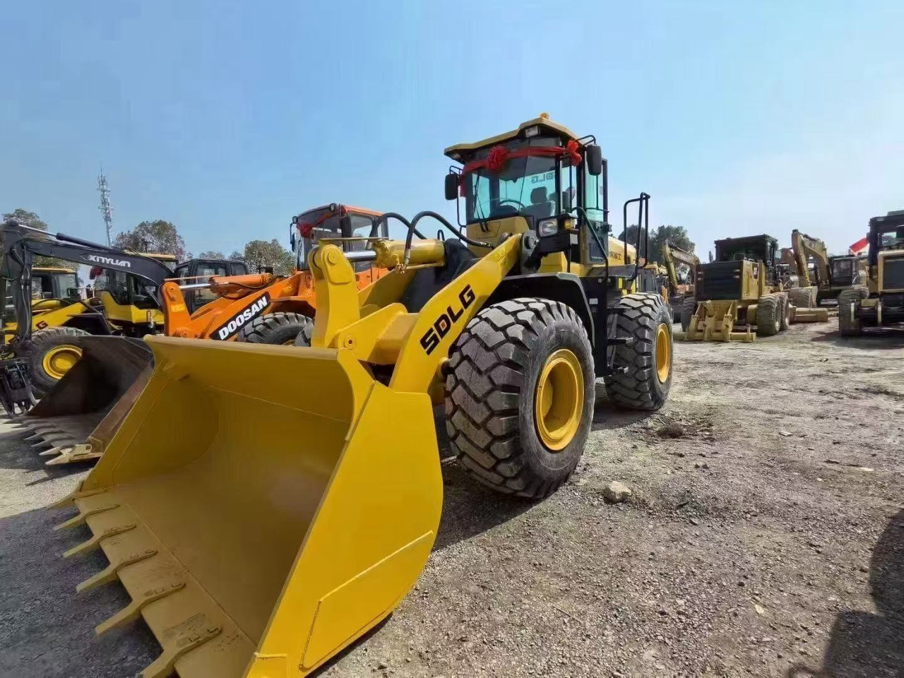 SDLG L958F china brand SDLG loader 5 ton class front loader - Колесен товарач: снимка 2 SDLG L958F china brand SDLG loader 5 ton class front loader - Колесен товарач: снимка 2