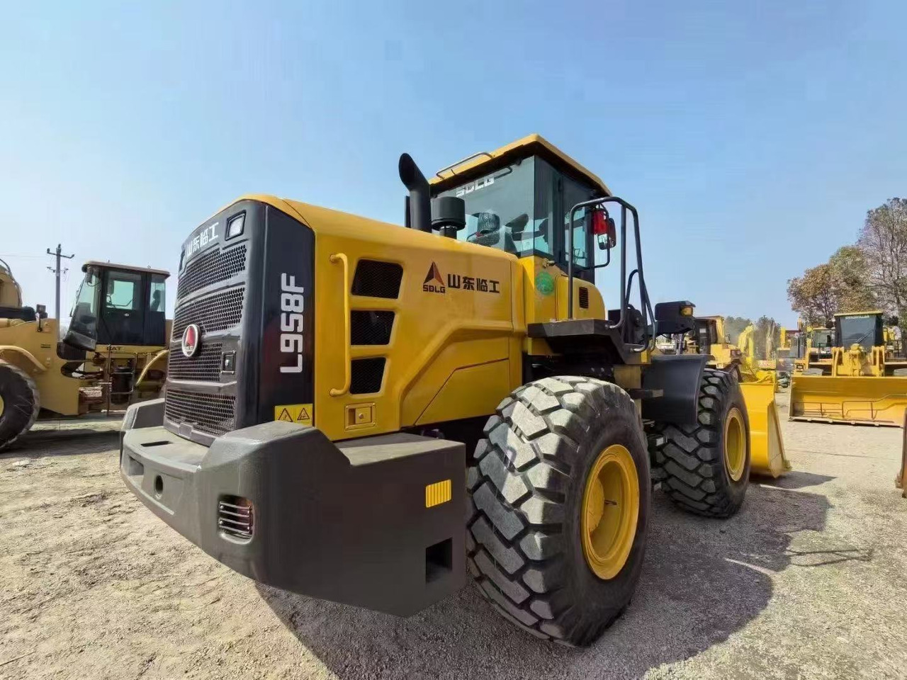 SDLG L958F china brand SDLG loader 5 ton class front loader - Колесен товарач: снимка 1 SDLG L958F china brand SDLG loader 5 ton class front loader - Колесен товарач: снимка 1