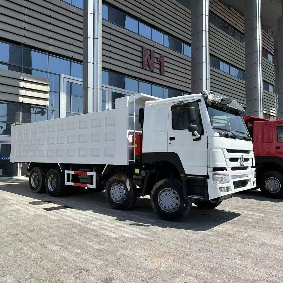 SINOTRUK howo 371 8x4 dump truck - Самосвал: снимка 3 SINOTRUK howo 371 8x4 dump truck - Самосвал: снимка 3