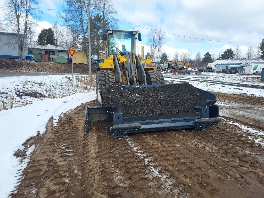 Reptail TM  - Грейдер: снимка 2 Reptail TM  - Грейдер: снимка 2