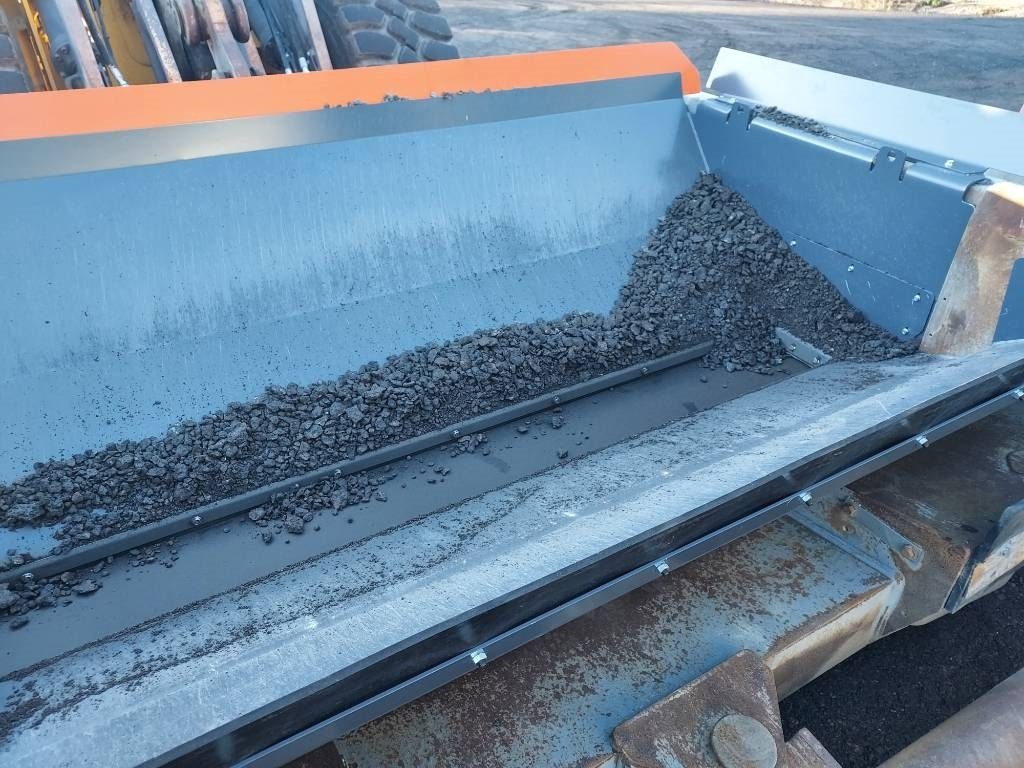 Reptail Road widener  - Строителна техника: снимка 5 Reptail Road widener  - Строителна техника: снимка 5