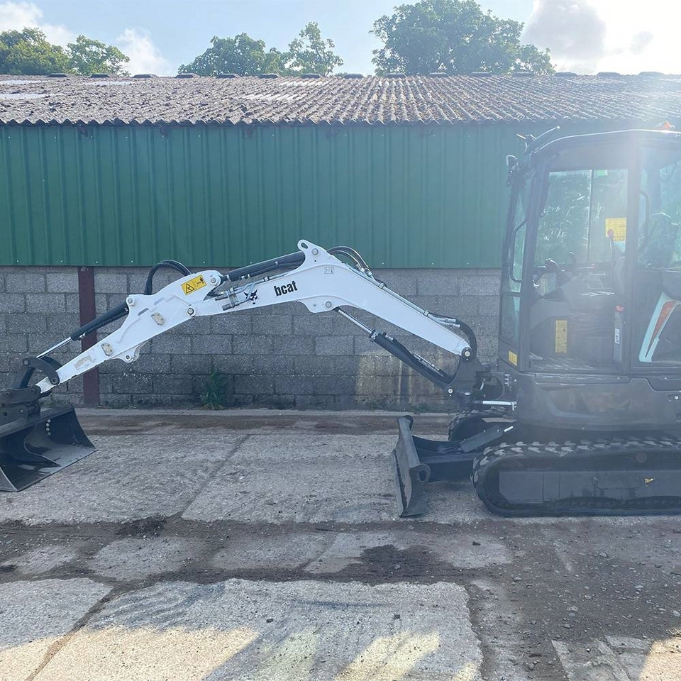 Bobcat E 27z - Мини багер: снимка 3 Bobcat E 27z - Мини багер: снимка 3