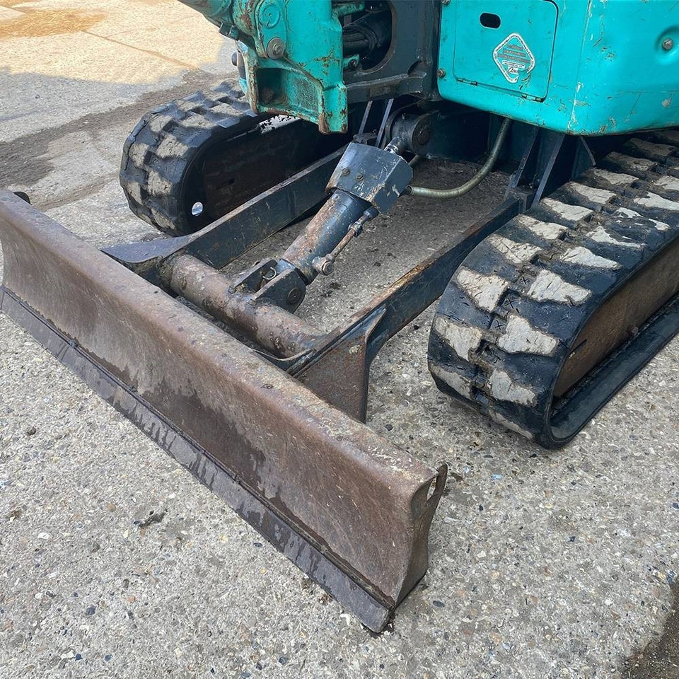 Kobelco SK 30 SR - 6E - Мини багер: снимка 3 Kobelco SK 30 SR - 6E - Мини багер: снимка 3