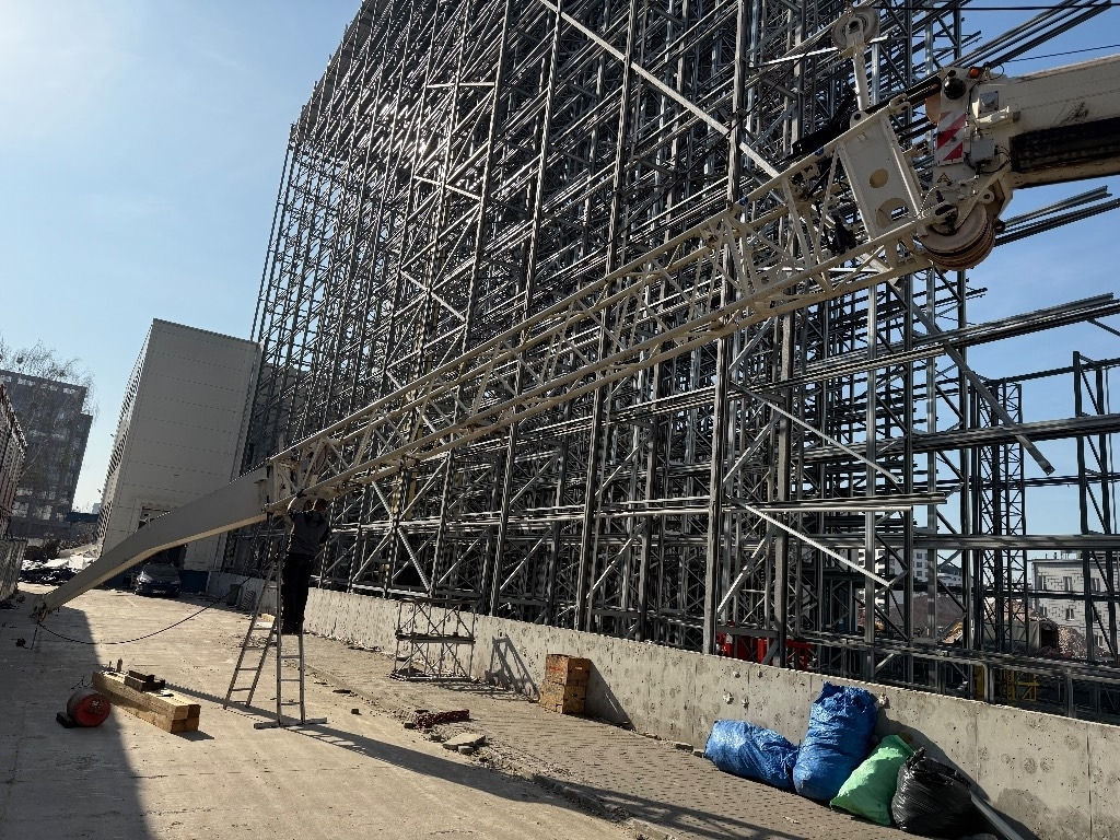 Demag AC 200-1 - Кран за всякакви терени: снимка 3 Demag AC 200-1 - Кран за всякакви терени: снимка 3