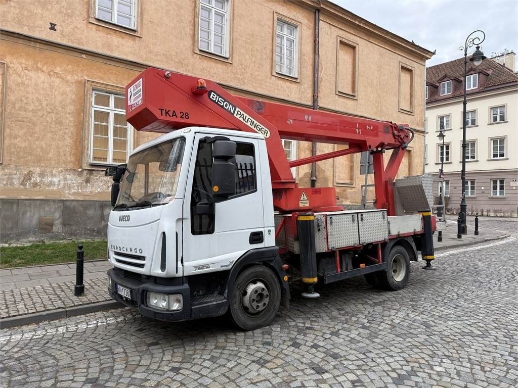 Iveco - Автовишка: снимка 1 Iveco - Автовишка: снимка 1