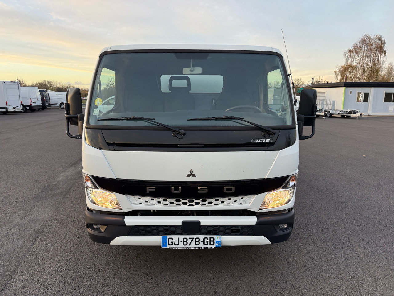 Mitsubishi Canter Fuso - Бус самосвал: снимка 5 Mitsubishi Canter Fuso - Бус самосвал: снимка 5