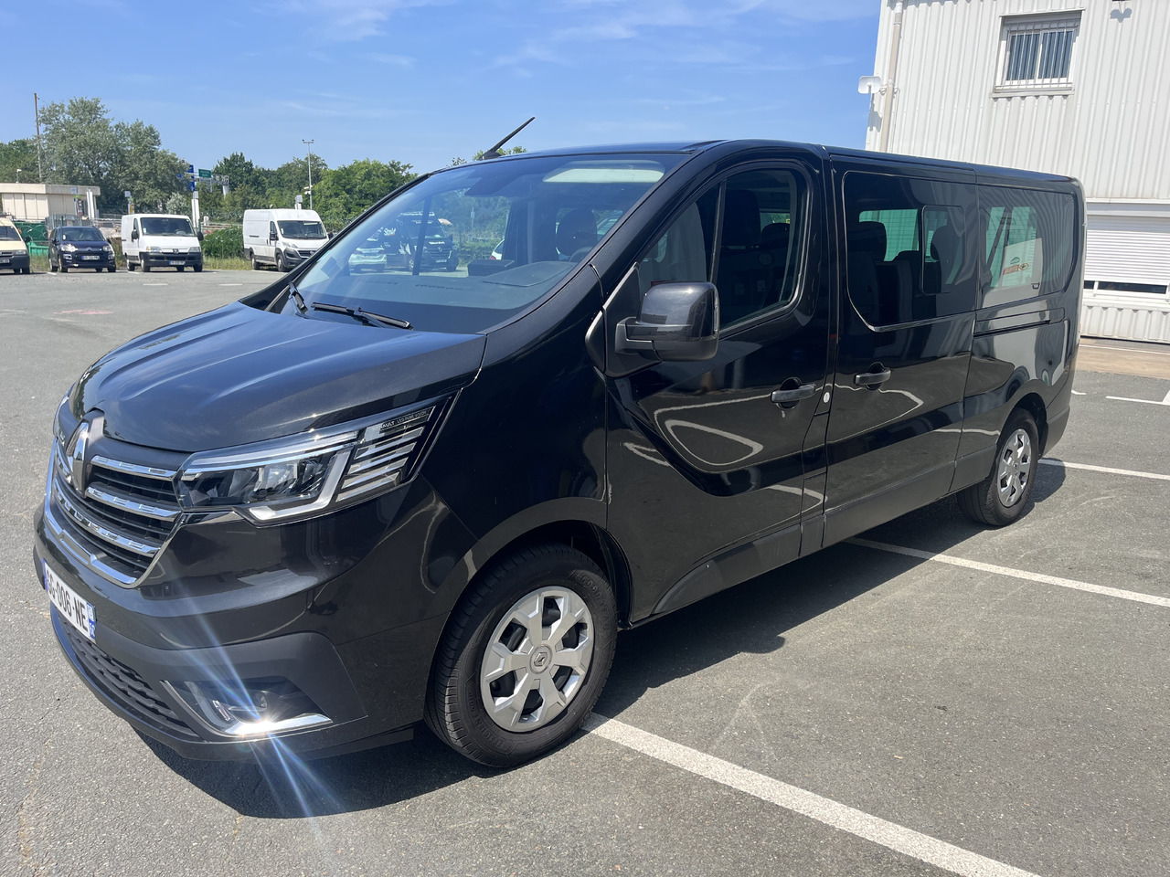 RENAULT TRAFIC 2.0DCI150 L2H1 - Микробус, Пътнически бус: снимка 2 RENAULT TRAFIC 2.0DCI150 L2H1 - Микробус, Пътнически бус: снимка 2