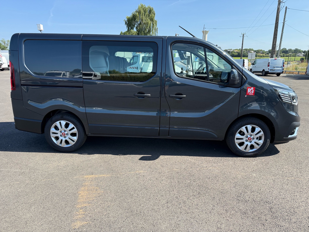 RENAULT Trafic - Товарен бус: снимка 4 RENAULT Trafic - Товарен бус: снимка 4