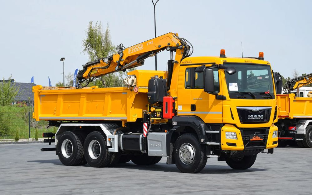 MAN TGS 26.400 / 6x4 / EURO 6 / UDT / HDS FASSI 165 / WYSUW x3 / ROTATOR / CHWYTAK / STEROWANIE RADIOWE / WZMOCNIONA RAMA / WYWROTKA / HYDROBURTA / AUTOMAT / 2017 / NOWE OPONY - 100% / NISKI PRZEBIEG - Самосвал камион: снимка 3 MAN TGS 26.400 / 6x4 / EURO 6 / UDT / HDS FASSI 165 / WYSUW x3 / ROTATOR / CHWYTAK / STEROWANIE RADIOWE / WZMOCNIONA RAMA / WYWROTKA / HYDROBURTA / AUTOMAT / 2017 / NOWE OPONY - 100% / NISKI PRZEBIEG - Самосвал камион: снимка 3