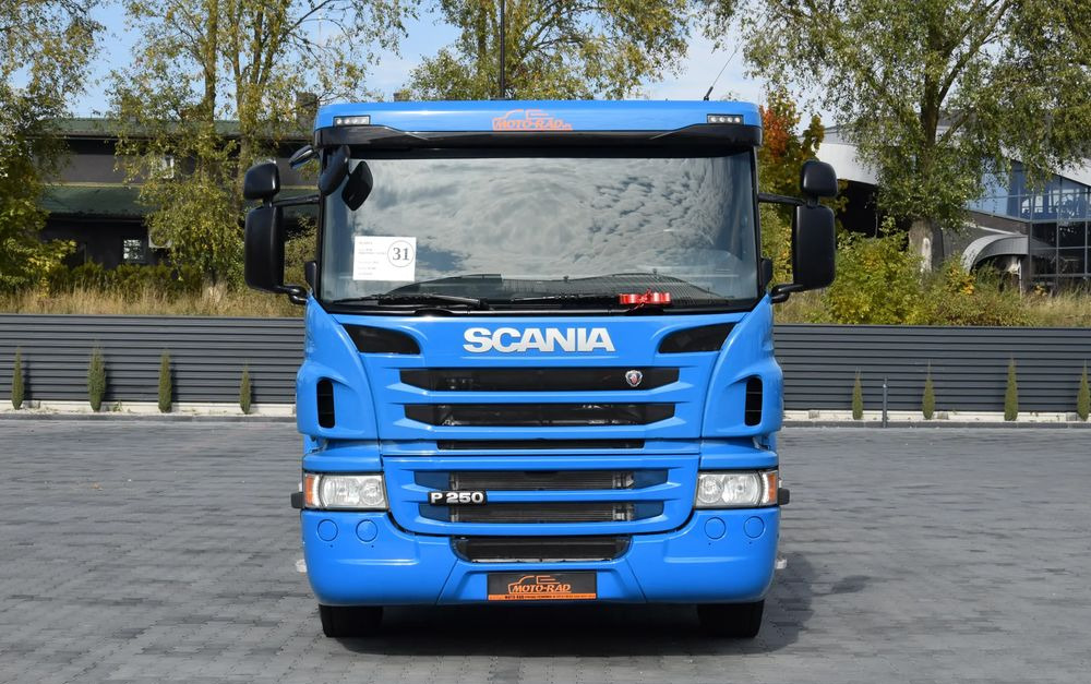 Scania P250 / EURO 6 / SKRZYNIA 7.8 M / WINDA DHOLLANDIA / PODUSZKI NA TYLNEJ OSI / RETARDER / KLIMA / TEMPOMAT / SERWISOWANY / SPROWADZONY - Бордови камион: снимка 2 Scania P250 / EURO 6 / SKRZYNIA 7.8 M / WINDA DHOLLANDIA / PODUSZKI NA TYLNEJ OSI / RETARDER / KLIMA / TEMPOMAT / SERWISOWANY / SPROWADZONY - Бордови камион: снимка 2