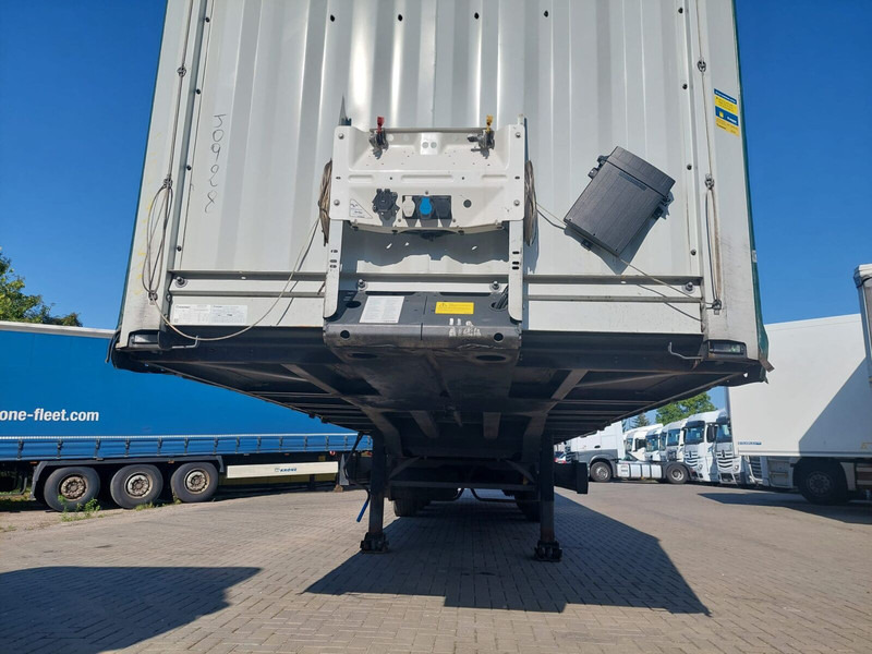 Krone SD - Брезентово полуремарке: снимка 3 Krone SD - Брезентово полуремарке: снимка 3