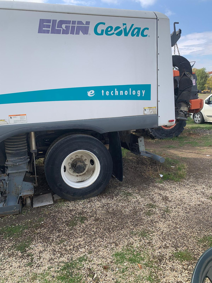 ELGIN GEOVAC VACUUM SWEEPER E TECHNOLOGY - Мотометачна машина: снимка 4 ELGIN GEOVAC VACUUM SWEEPER E TECHNOLOGY - Мотометачна машина: снимка 4