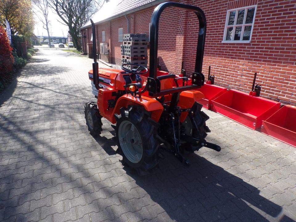 Kleintraktor Kubota B1502, ab 95€ pro Monat. - Малък трактор: снимка 4 Kleintraktor Kubota B1502, ab 95€ pro Monat. - Малък трактор: снимка 4