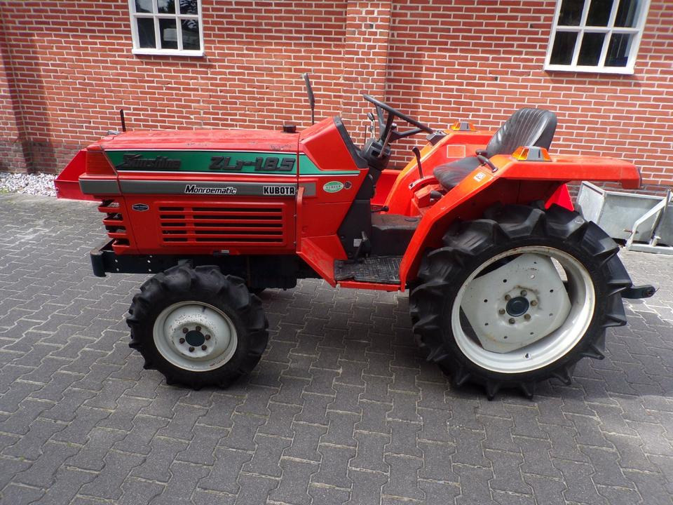Kleintraktor Kubota ZL1-185 - Малък трактор: снимка 3 Kleintraktor Kubota ZL1-185 - Малък трактор: снимка 3