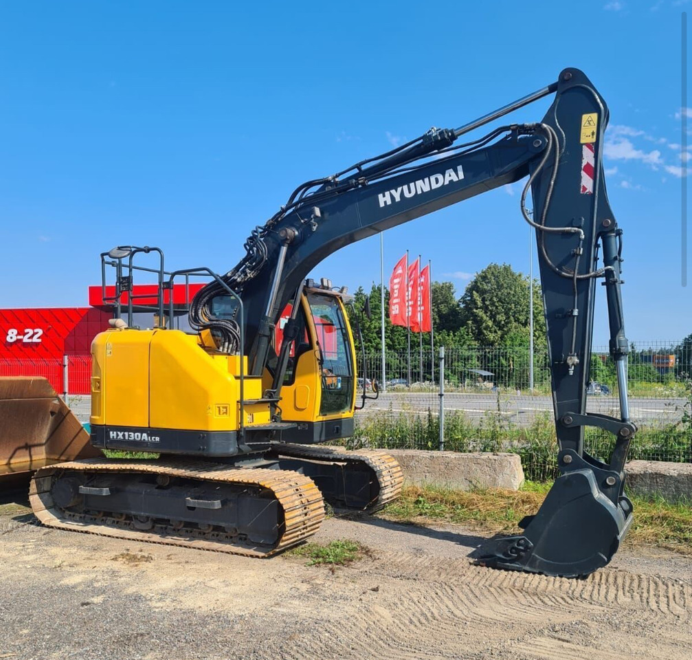 HYUNDAI HX130ALCR - Верижен багер: снимка 1 HYUNDAI HX130ALCR - Верижен багер: снимка 1