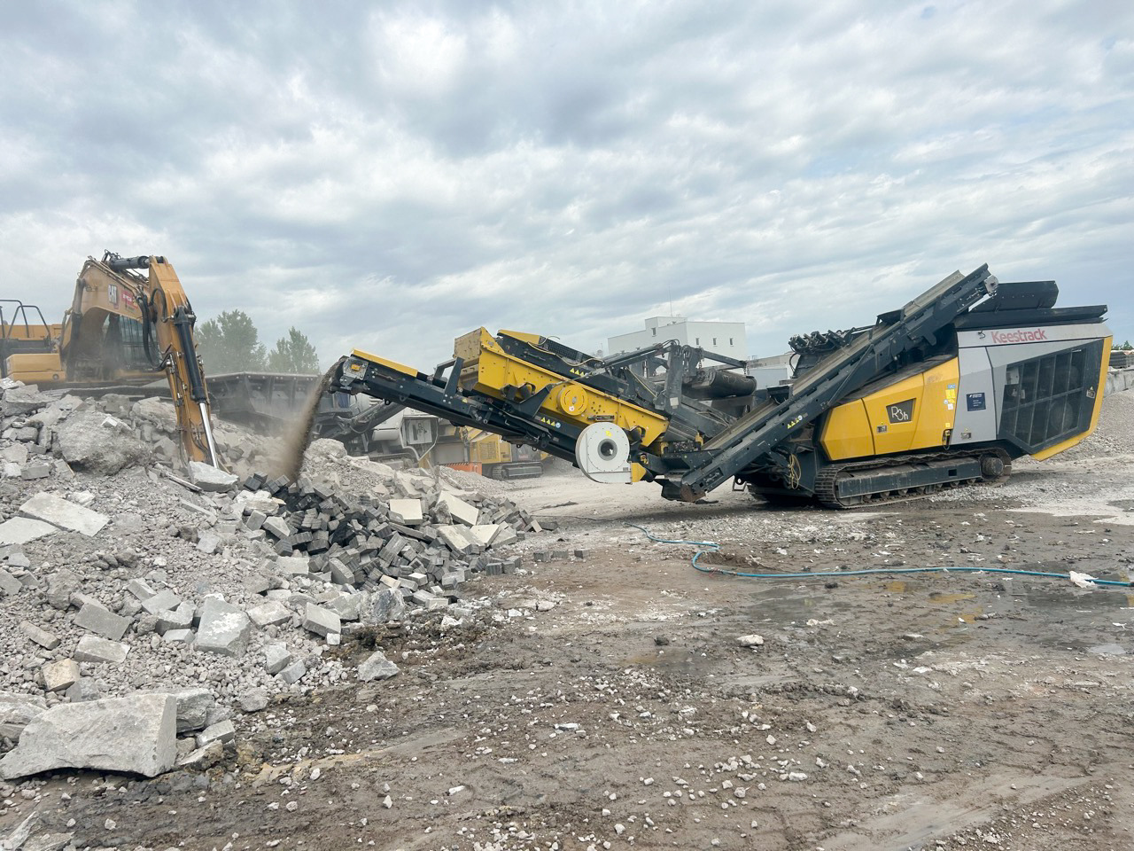 KEESTRACK R3h  - Prallbrechanlage - Ударна трошачка: снимка 2 KEESTRACK R3h  - Prallbrechanlage - Ударна трошачка: снимка 2