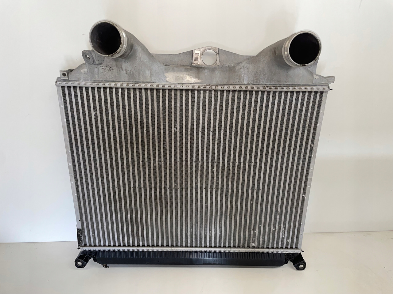 CHŁODNICA INTERCOLLER INTERKULER MAN TGS TGA - Интеркулер за Камион: снимка 2 CHŁODNICA INTERCOLLER INTERKULER MAN TGS TGA - Интеркулер за Камион: снимка 2