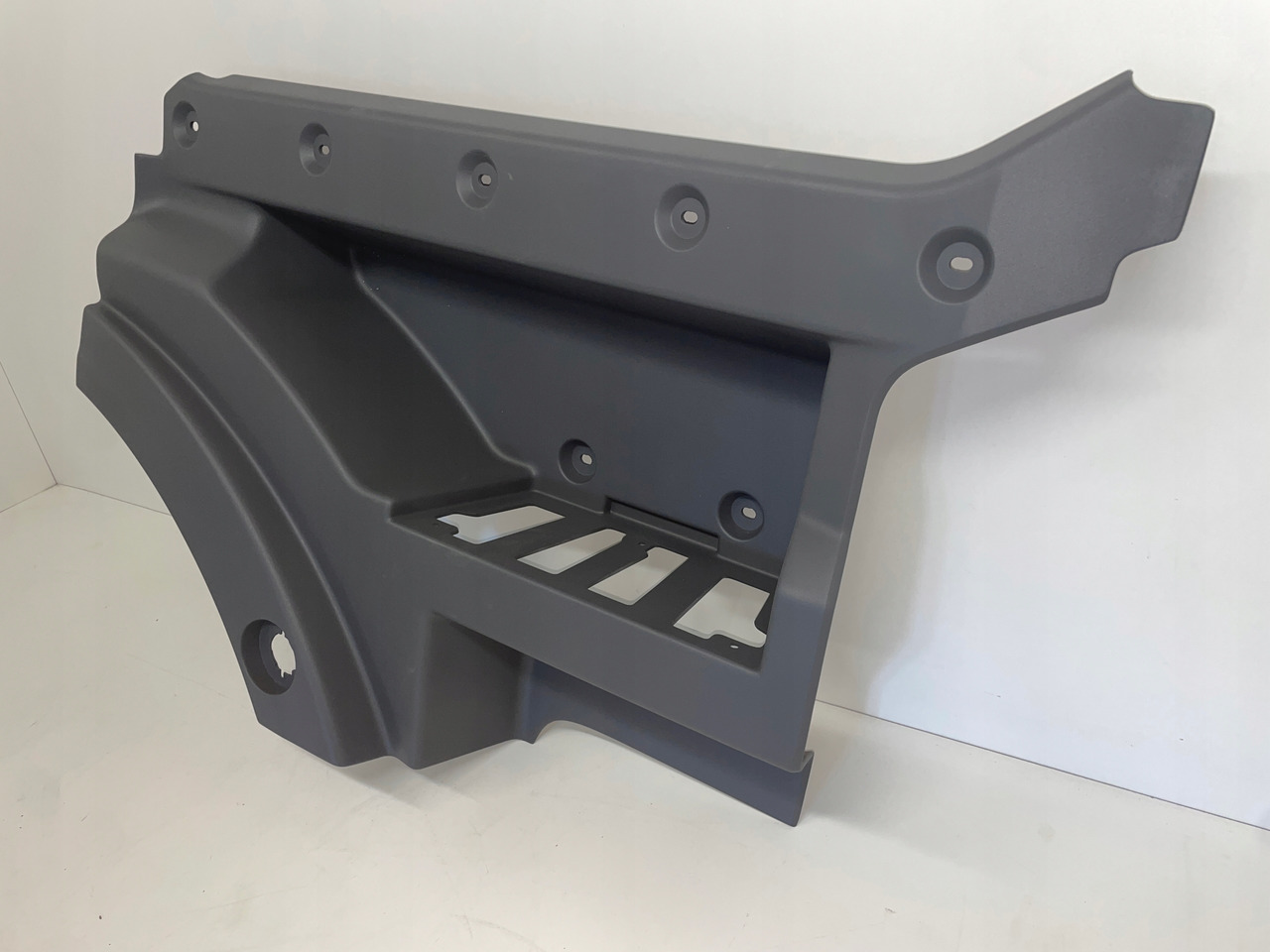 GÓRNA STOPNICA STOPIEŃ MAN TGX TGX3 TG3 81615200082 - Cтъпало за Камион: снимка 3 GÓRNA STOPNICA STOPIEŃ MAN TGX TGX3 TG3 81615200082 - Cтъпало за Камион: снимка 3