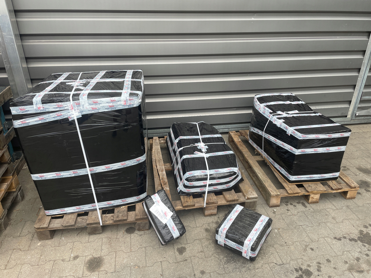 Резервоар за гориво за Камион KOMPLETNY ZBIORNIK PALIWA MAN TGX TGS 580 L 81122016936: снимка 8 Резервоар за гориво за Камион KOMPLETNY ZBIORNIK PALIWA MAN TGX TGS 580 L 81122016936: снимка 8