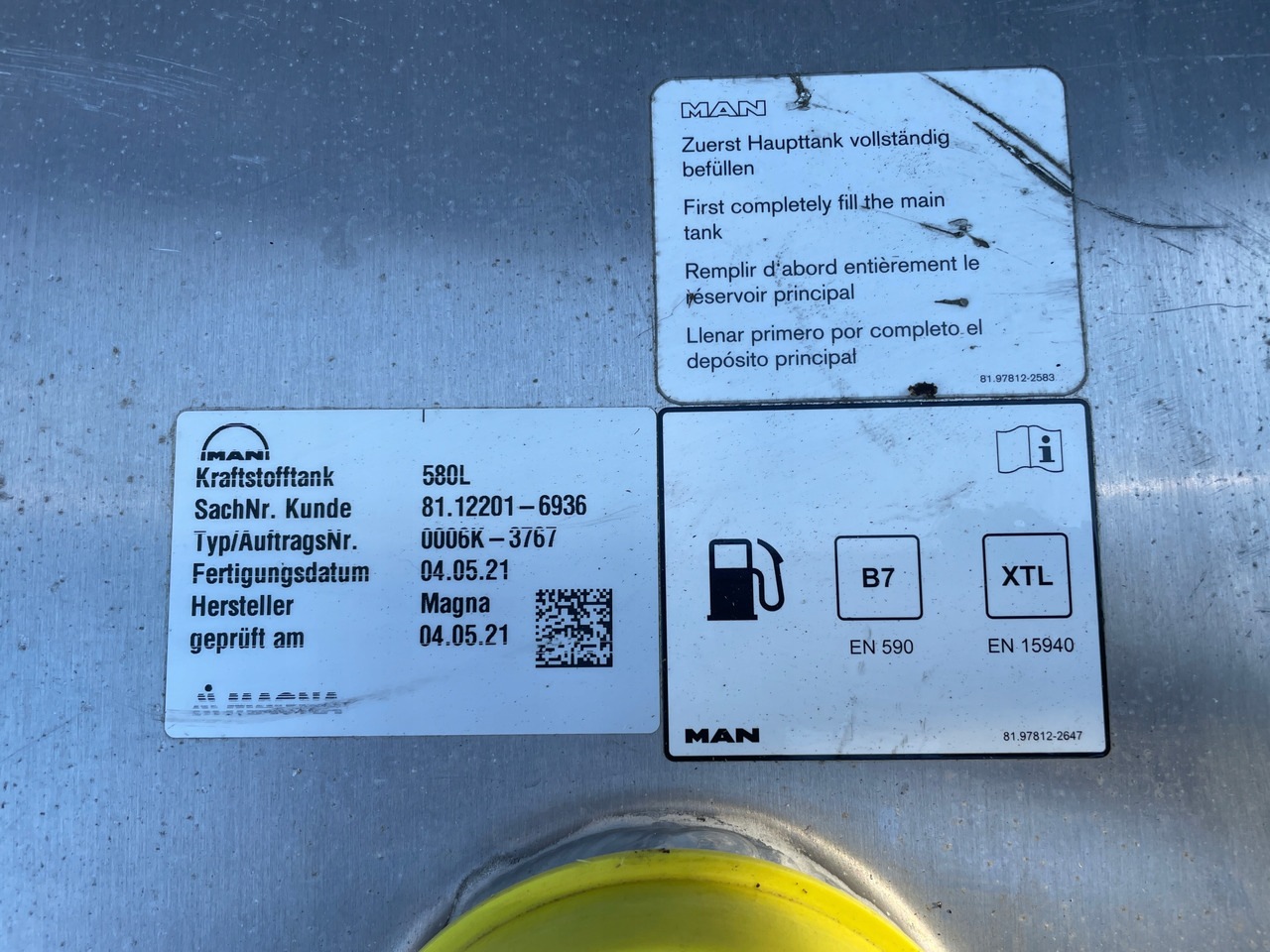 Резервоар за гориво за Камион KOMPLETNY ZBIORNIK PALIWA MAN TGX TGS 580 L 81122016936: снимка 7 Резервоар за гориво за Камион KOMPLETNY ZBIORNIK PALIWA MAN TGX TGS 580 L 81122016936: снимка 7